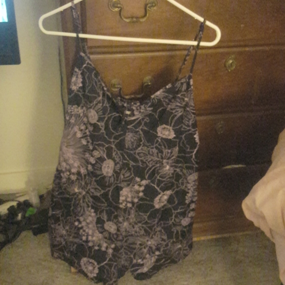 Romper - Picture 1 of 1